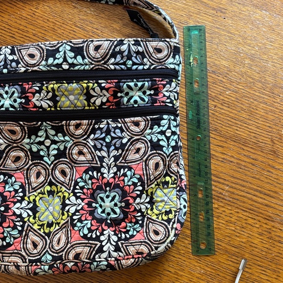 Vera Bradley Multicolor Patterned Crossbody Bag - Picture 5 of 5